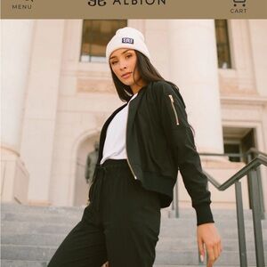 NWOT black bomber jacket